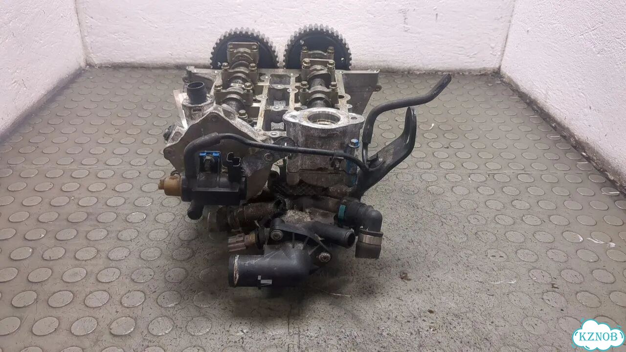Головка блока (ГБЦ) Ford Focus 3 M1DA фото 6