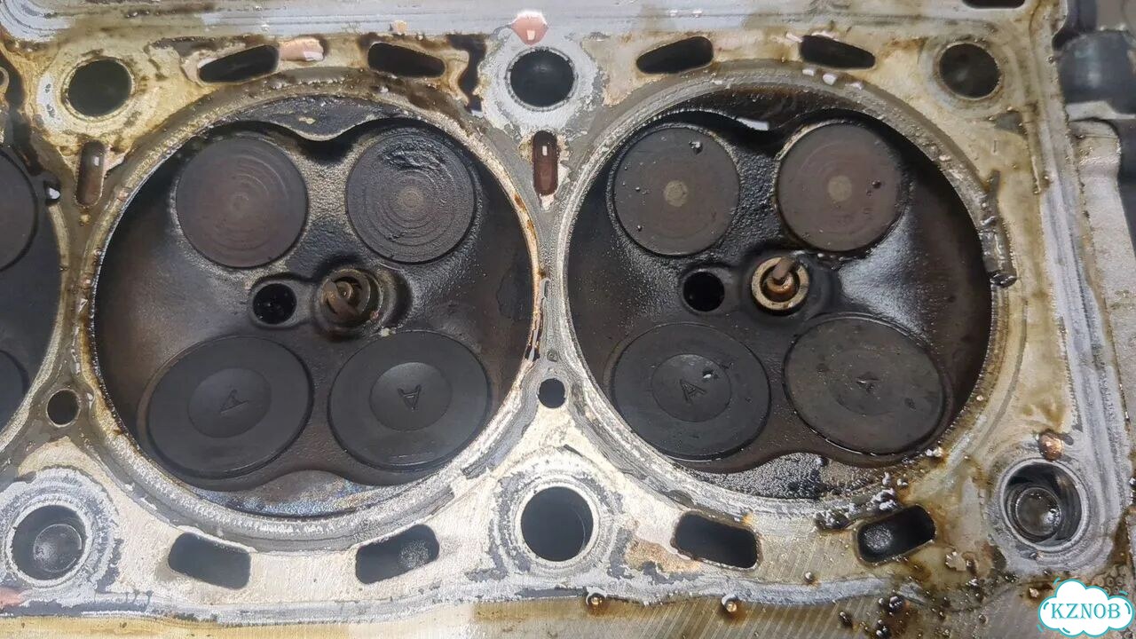 Головка блока (ГБЦ) Ford Focus 3 M1DA фото 8