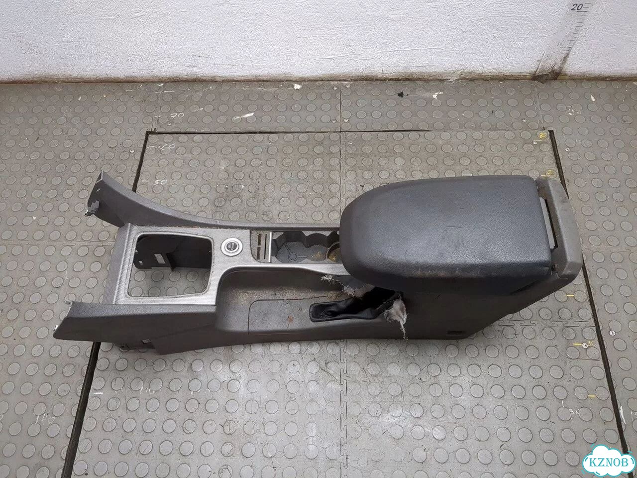 Консоль салона Ford Focus 2 фото 1