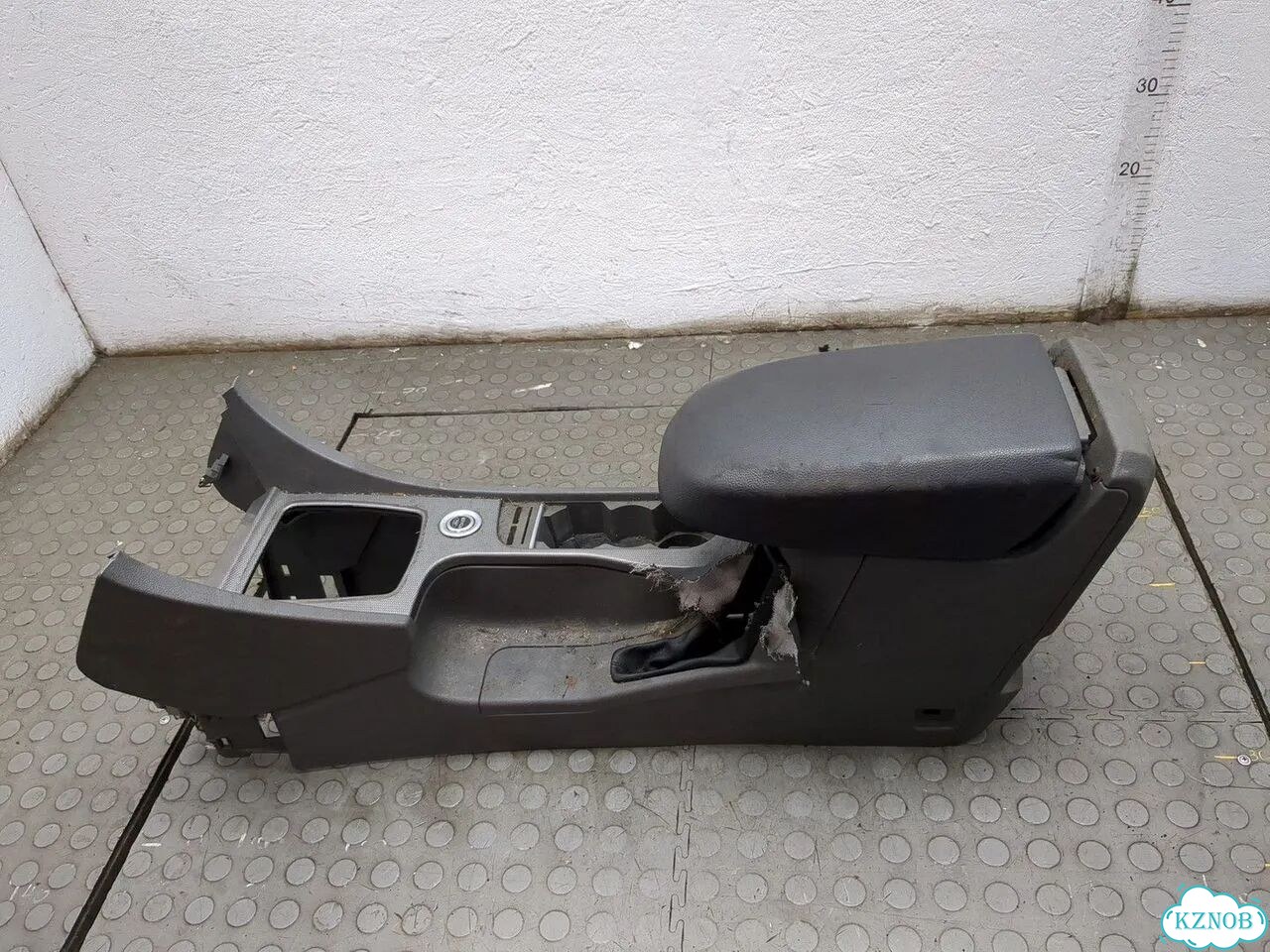Консоль салона Ford Focus 2 фото 2