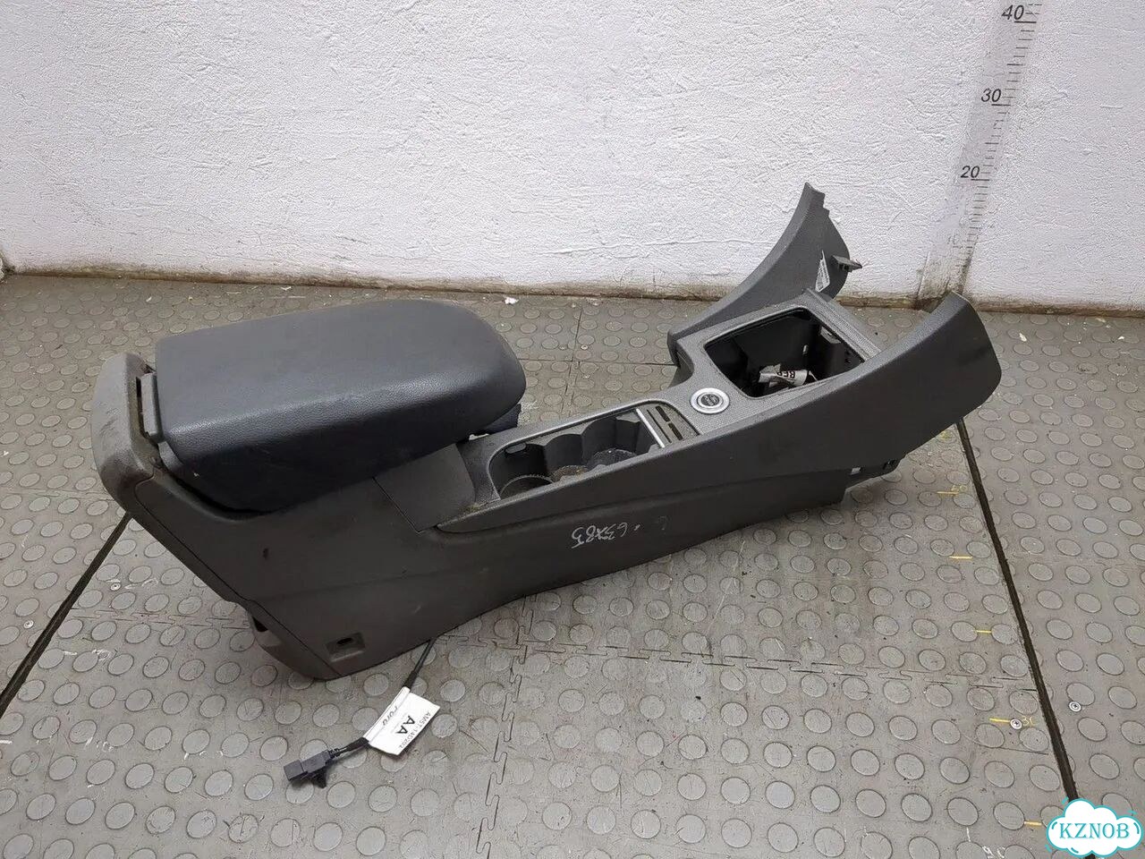Консоль салона Ford Focus 2 фото 8