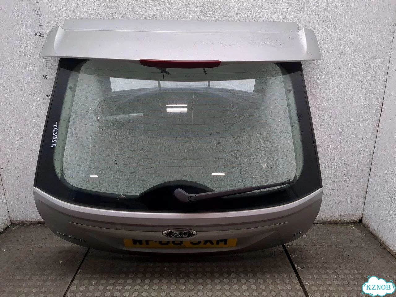 Крышка багажника Ford Focus 2 фото 1