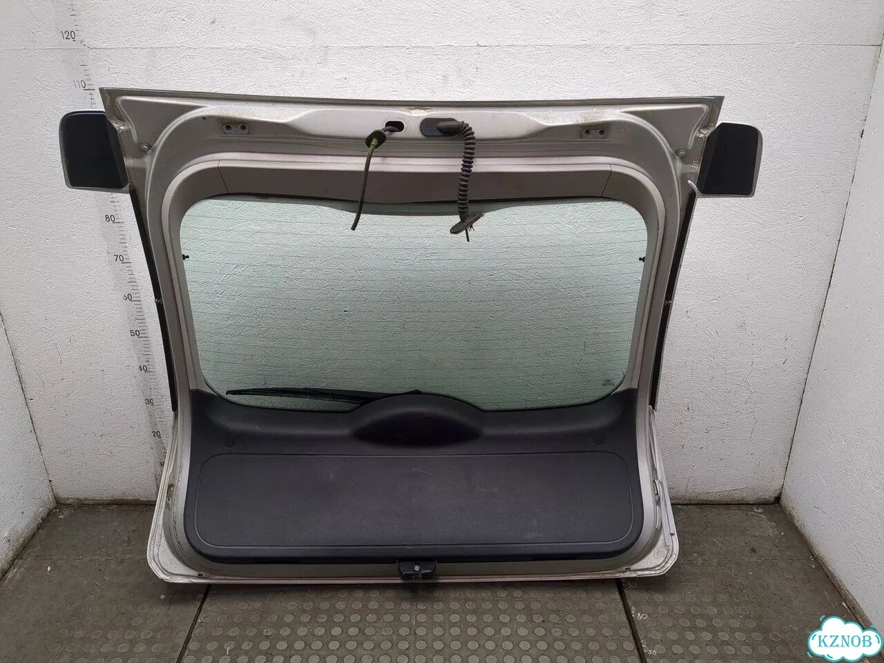 Крышка багажника Ford Focus 2 фото 10