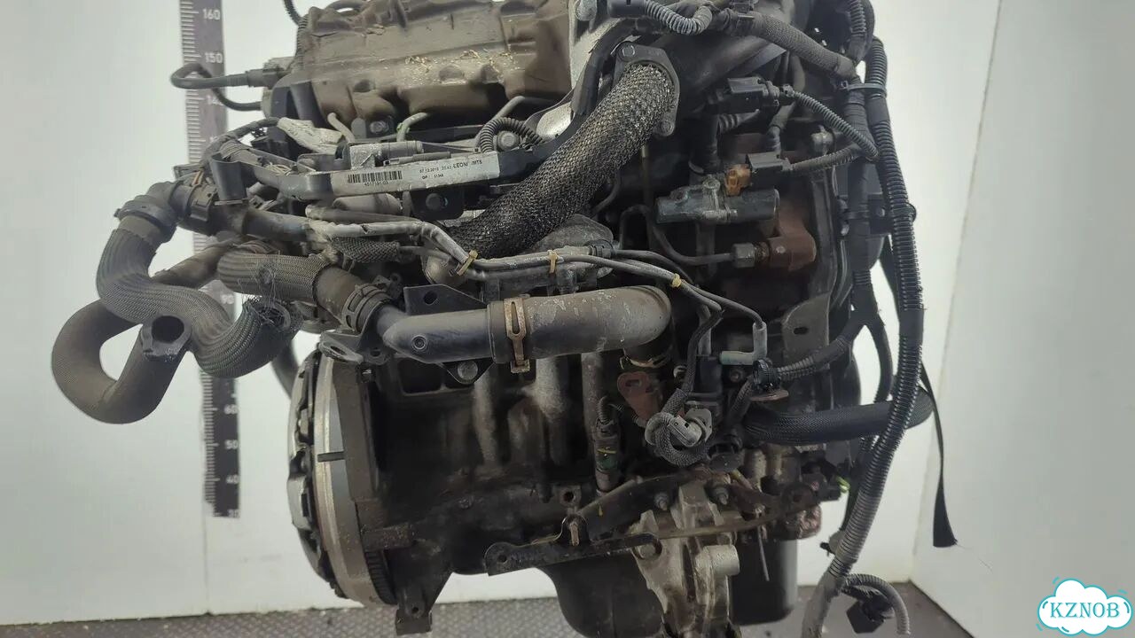 Двигатель Peugeot 3008 9HR фото 6