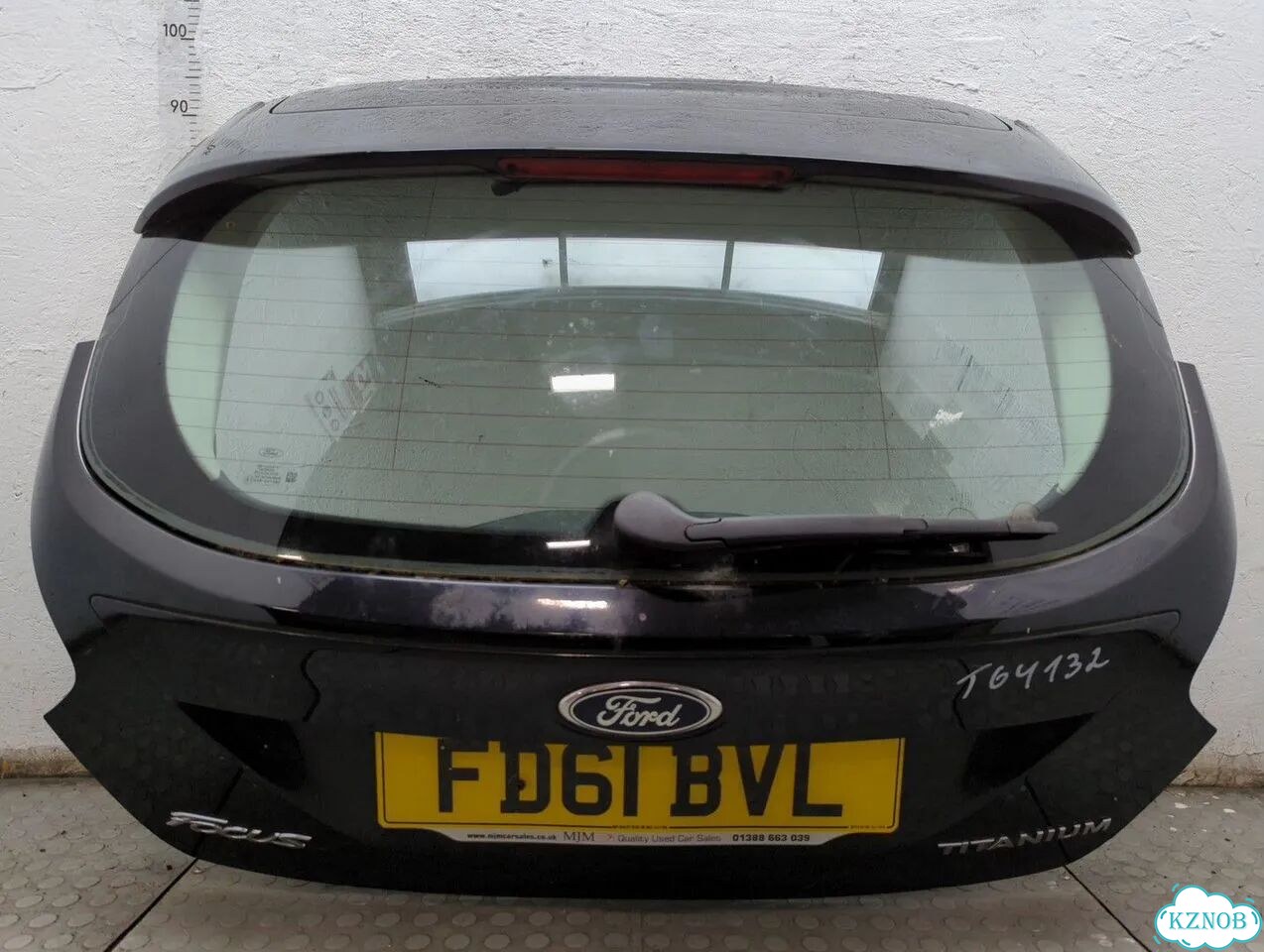 Крышка багажника Ford Focus 3 фото 3
