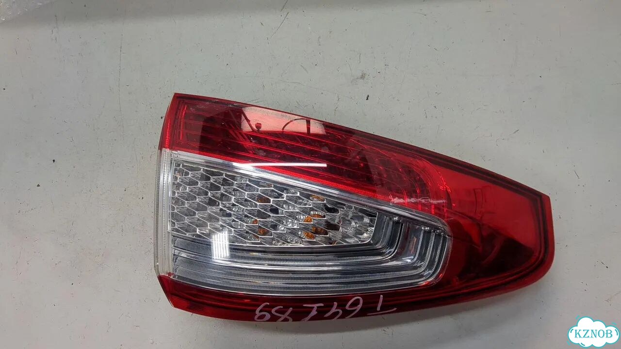 Фонарь (задний) левый Ford Mondeo 4 фото 1