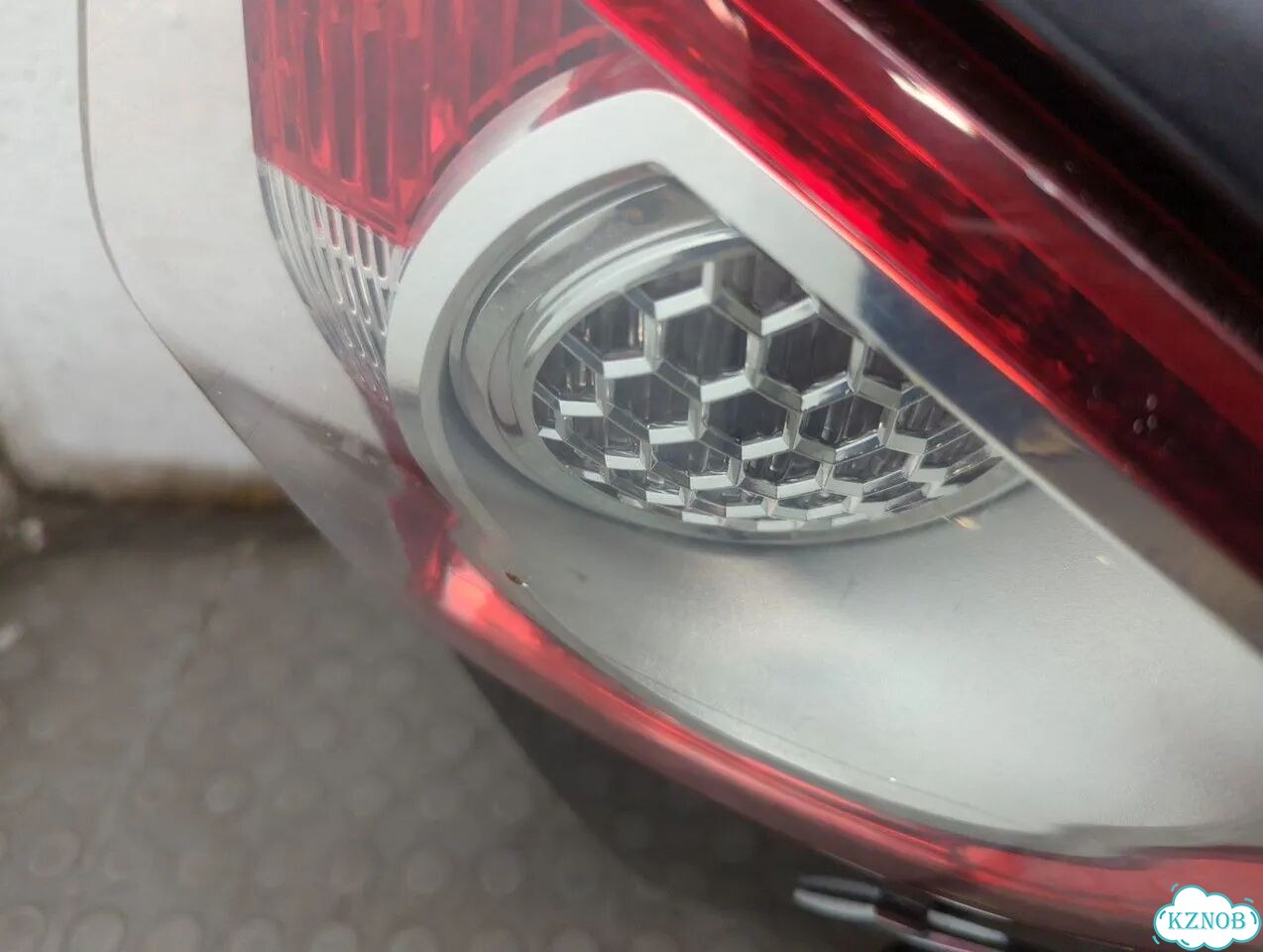 Крышка багажника Ford Kuga фото 4