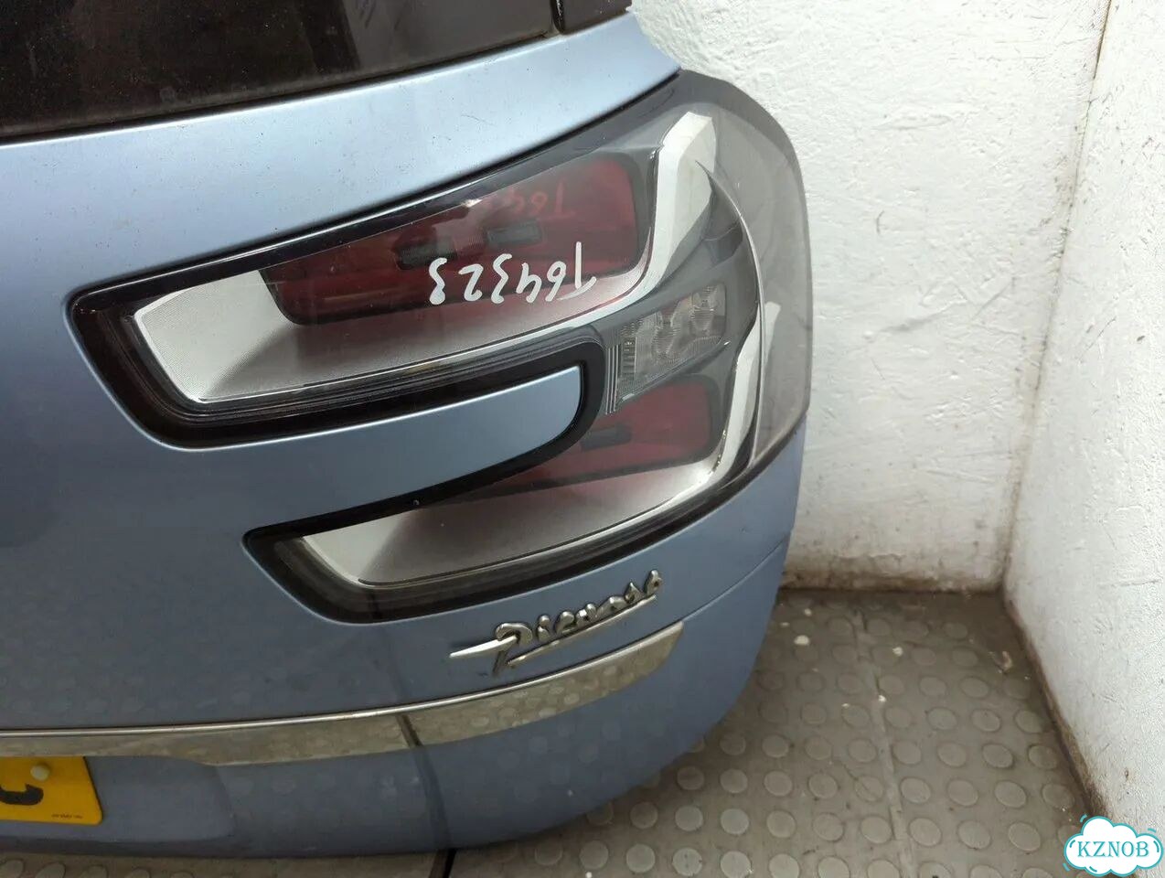 Крышка багажника Citroen C4 Grand Picasso фото 7