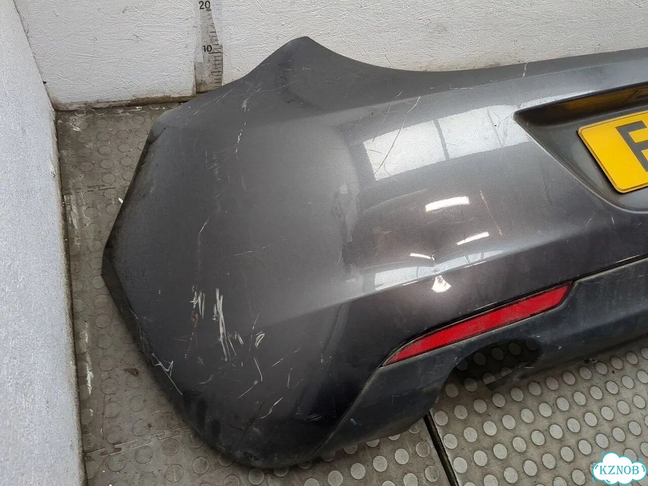 Бампер задний Opel Astra J фото 3
