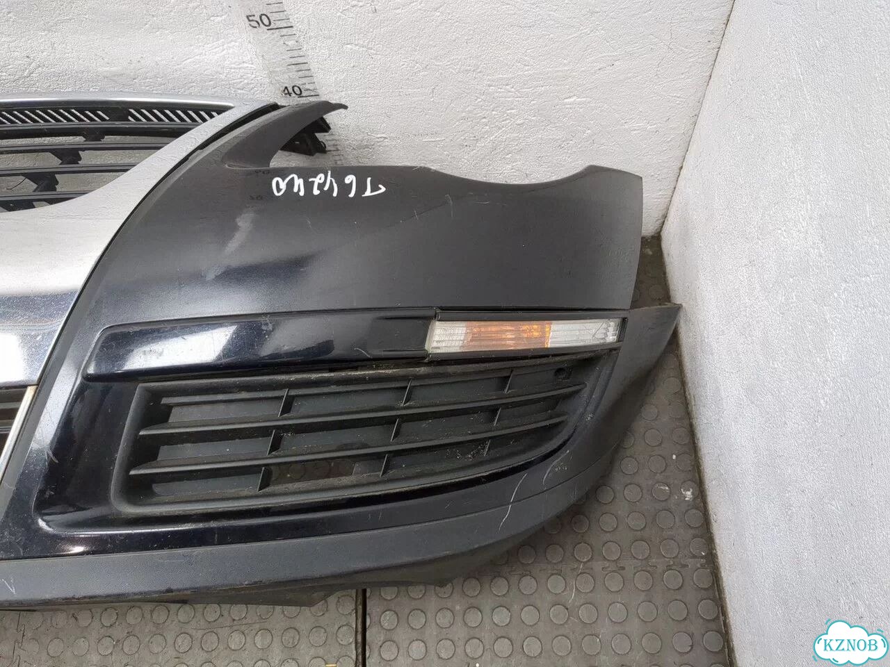 Бампер передний Volkswagen Passat 6 фото 3