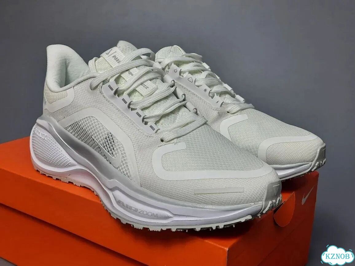 Кроссовки женские беговые Nike Pegasus 41 фото 10