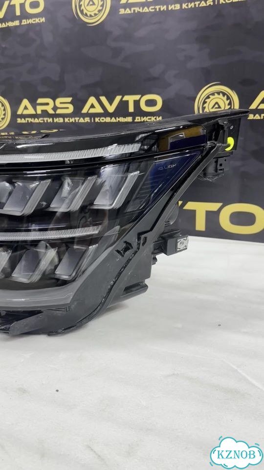 Передняя левая фара Volkswagen Teramont Pro фото 1