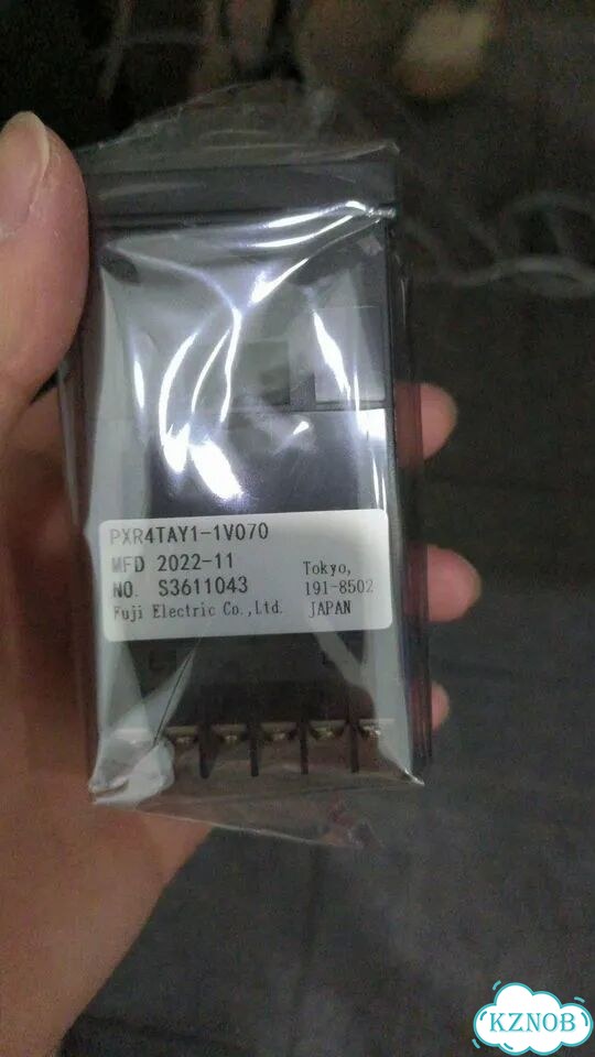 KM2V7001CM-B706 фото 3