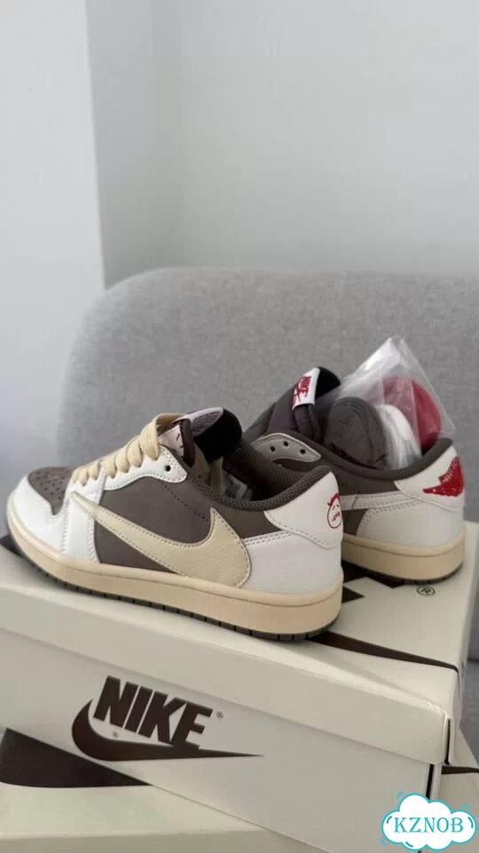 Nike Air Jordan 1 Low Travis Scott Reverse Mocha фото 3