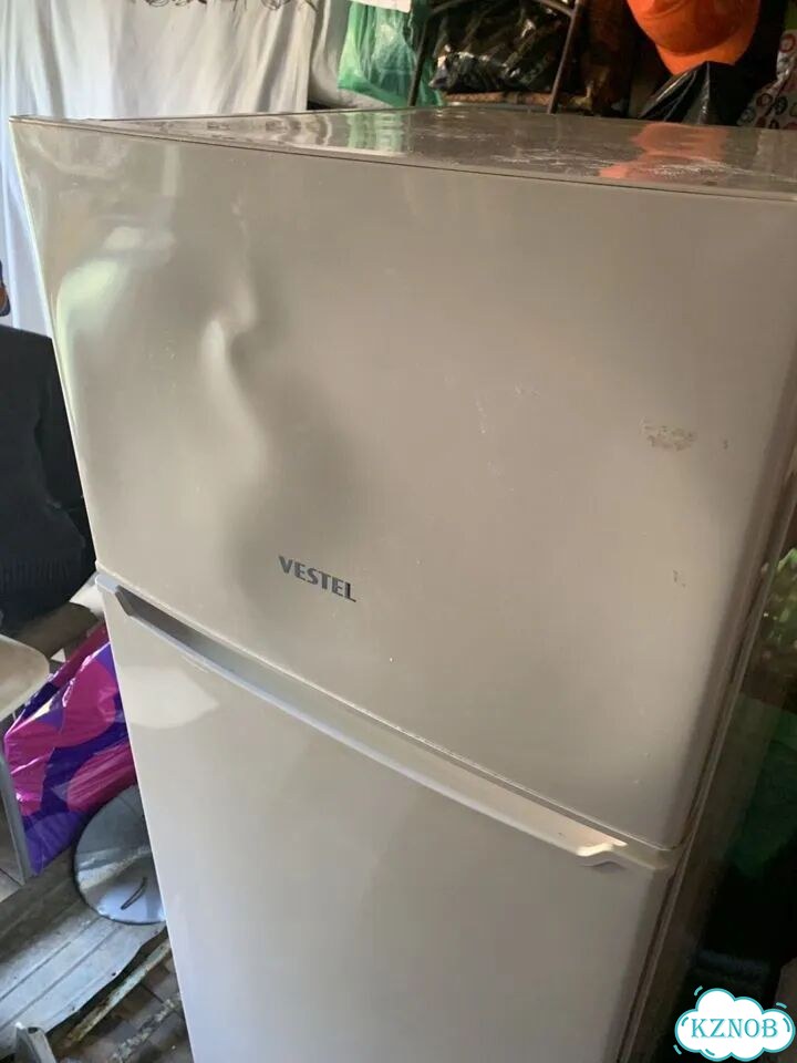 Холодильник vestel бу фото 2
