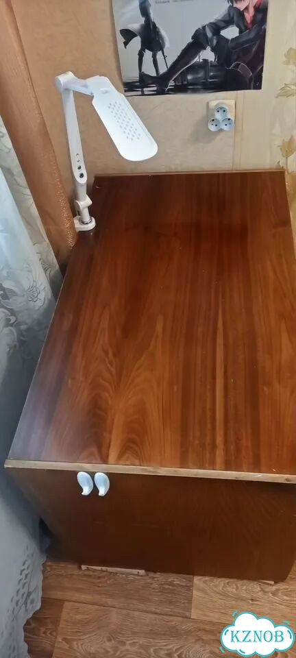 Стол для школьника бу фото 1