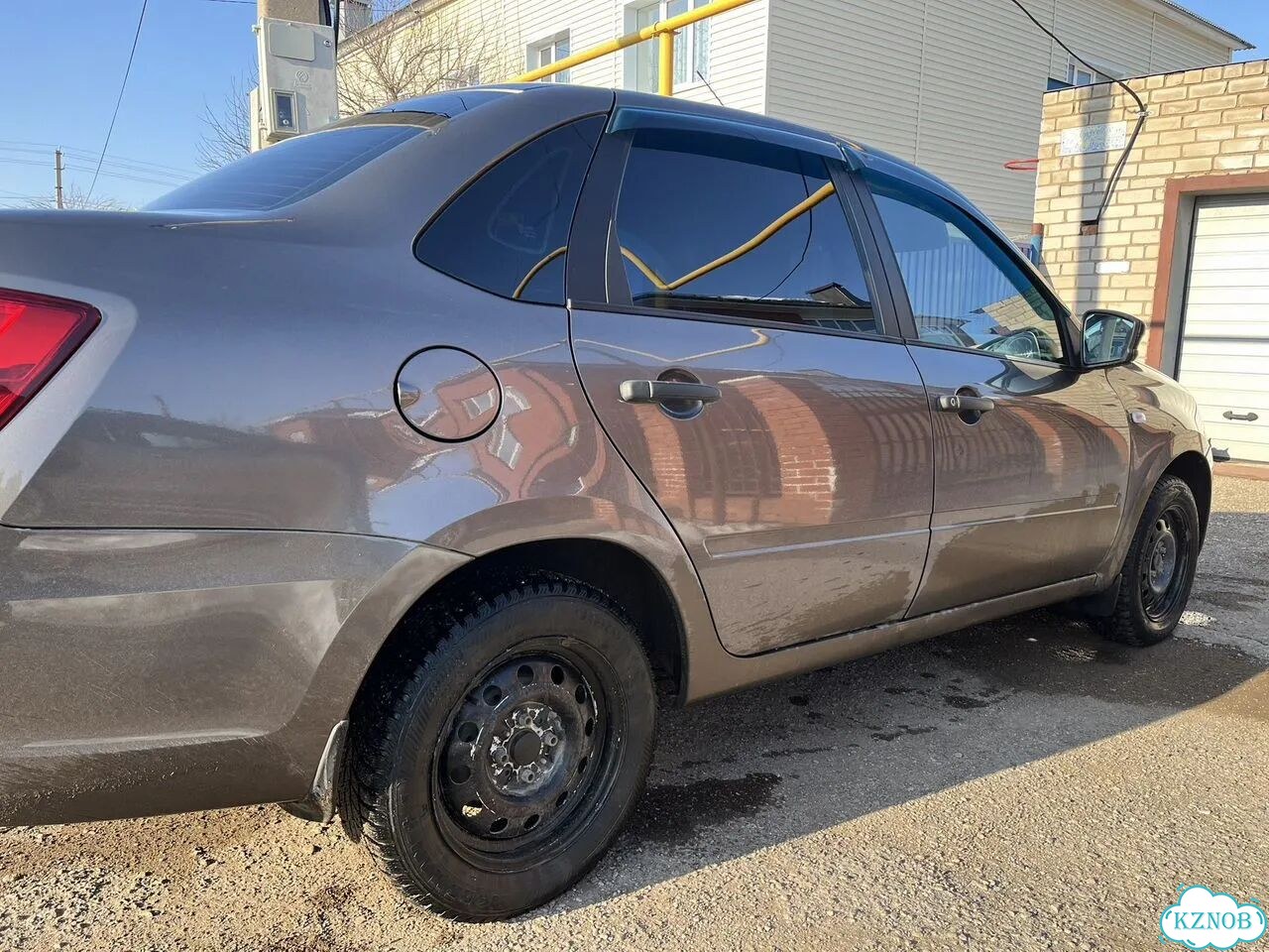 ВАЗ (LADA) Granta 1.6 MT, 2019, 100 000 км фото 3