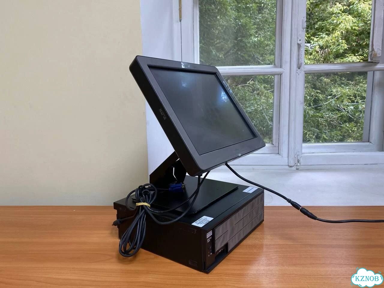 Pos терминал с системным блоком фото 3