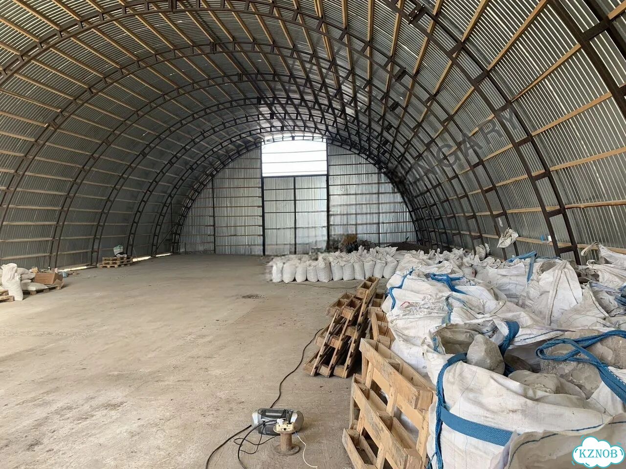 Складской ангар для бизнеса 1215 м² фото 4