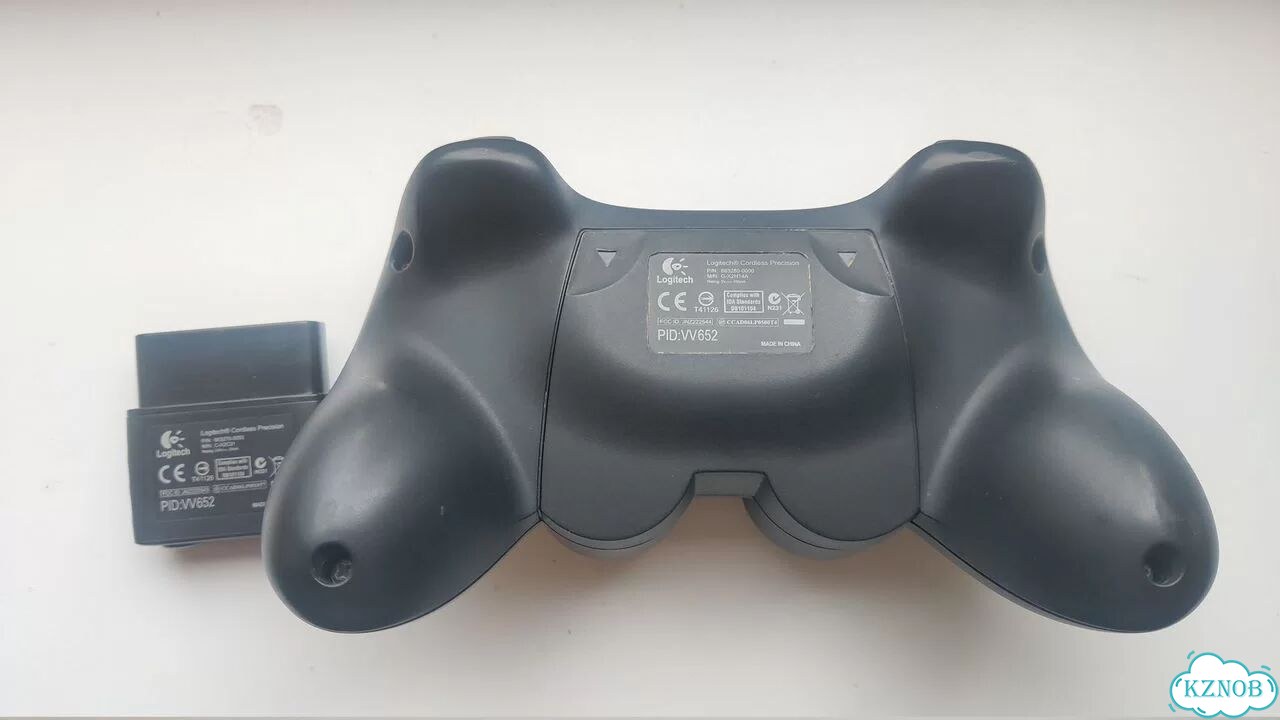 Logitech ps2 беспроводной геймпад фото 2