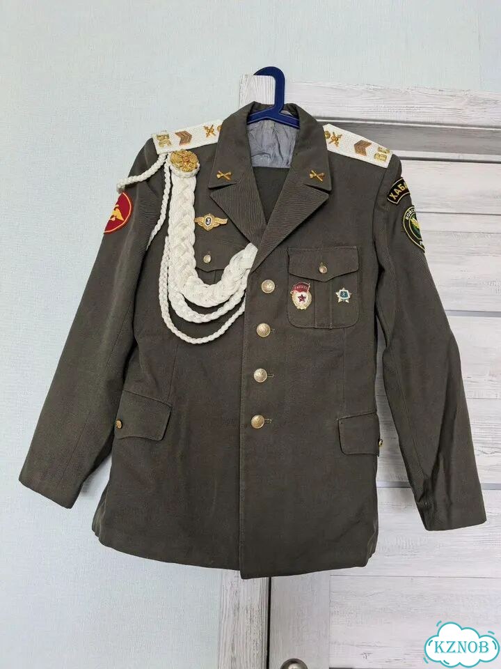 Китель военный, брюки, фуражка, галстук, ремень фото 6