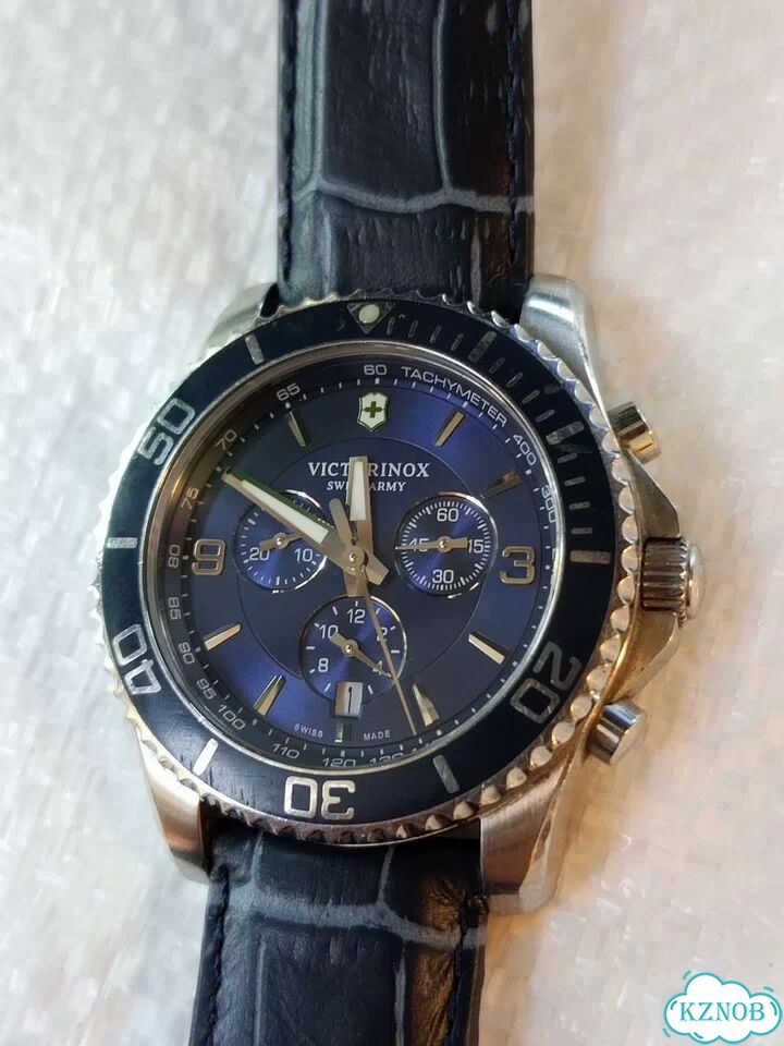 Мужские наручные часы Victorinox Maverick фото 3