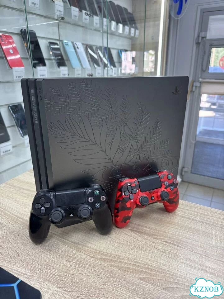 Лн22 Приставка PS4 Pro 1TB фото 1