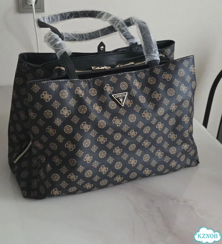 Новая сумка-тоут Guess Wilder Tri Compartment фото 4