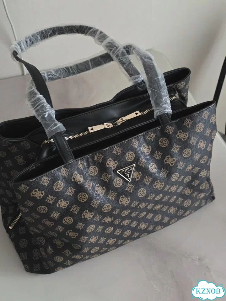 Новая сумка-тоут Guess Wilder Tri Compartment фото 6