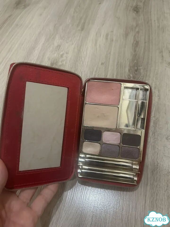 Палетка косметичка Clarins фото 1