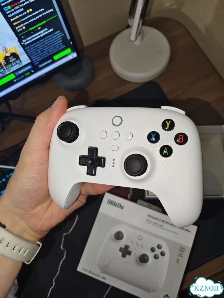 8BitDo ultimate 2.4g геймпад фото 2