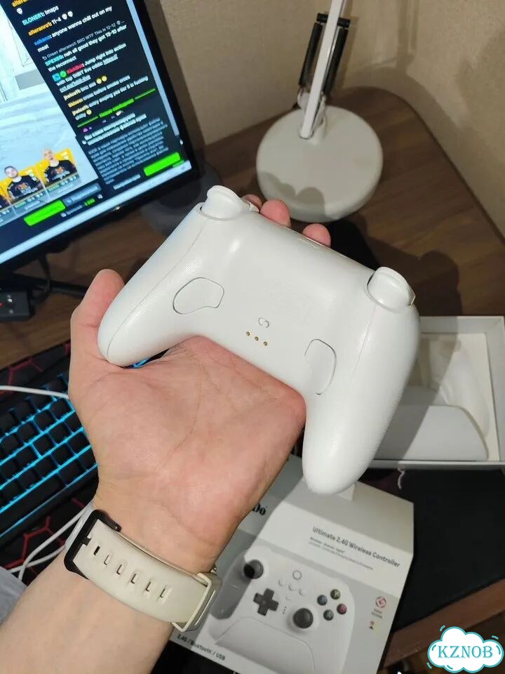 8BitDo ultimate 2.4g геймпад фото 3