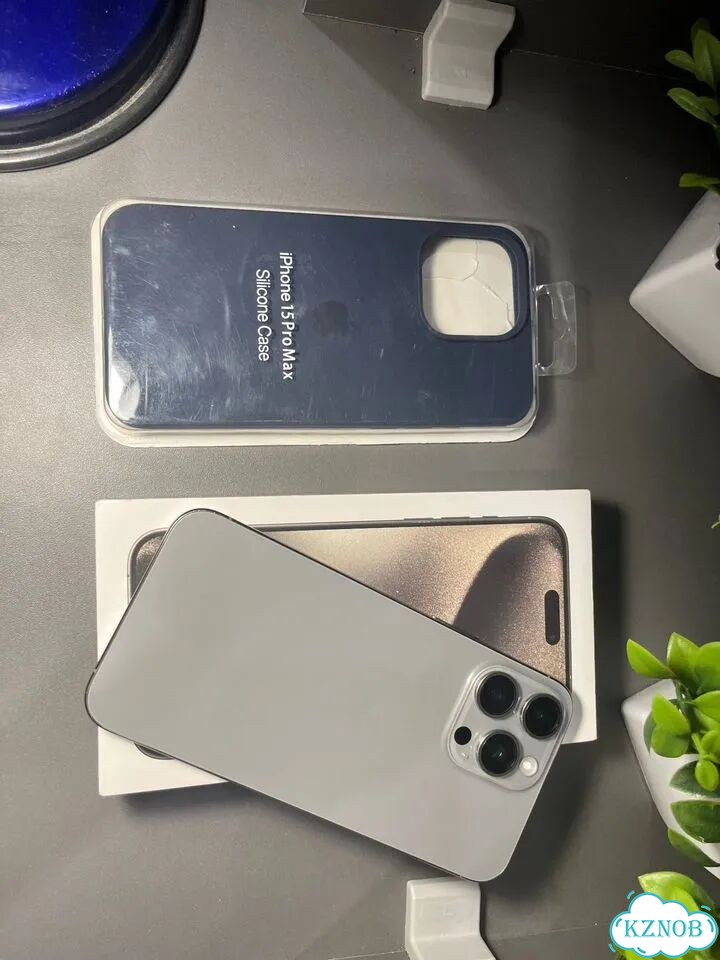 iPhone 15 Pro Max, 256 ГБ, SIM + eSIM фото 2