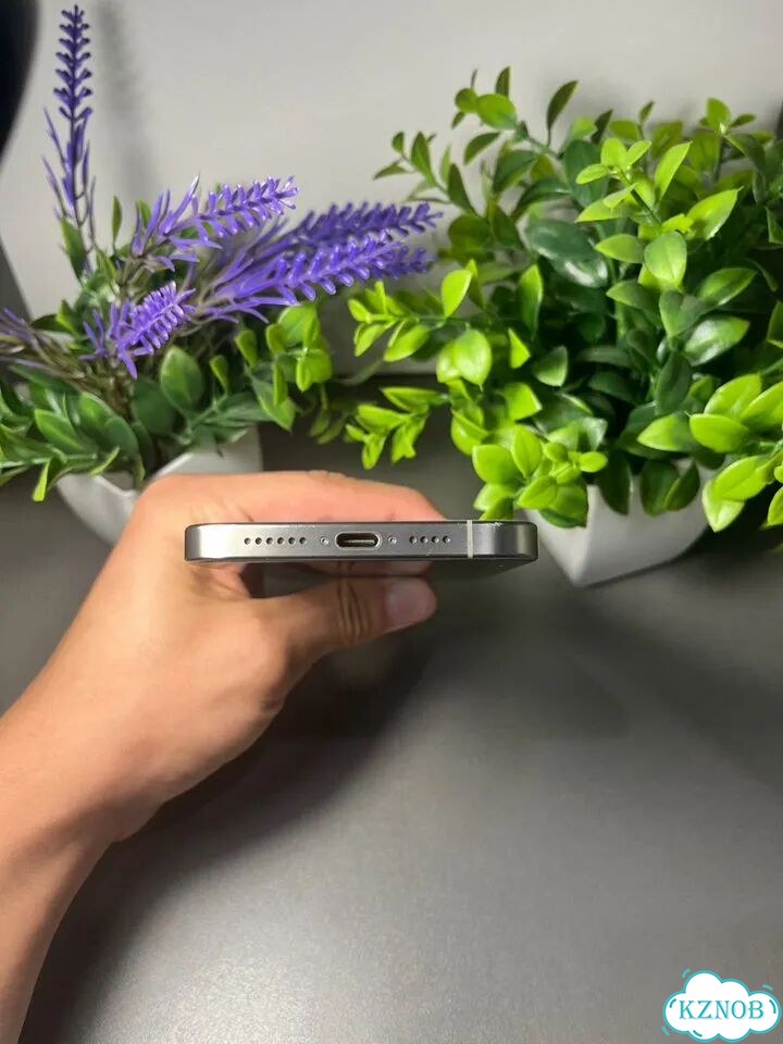 iPhone 15 Pro Max, 256 ГБ, SIM + eSIM фото 4