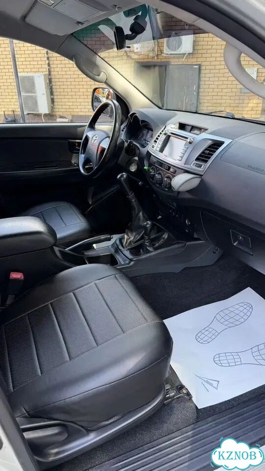 Toyota Hilux 2.5 MT, 2014, 338 000 км фото 13