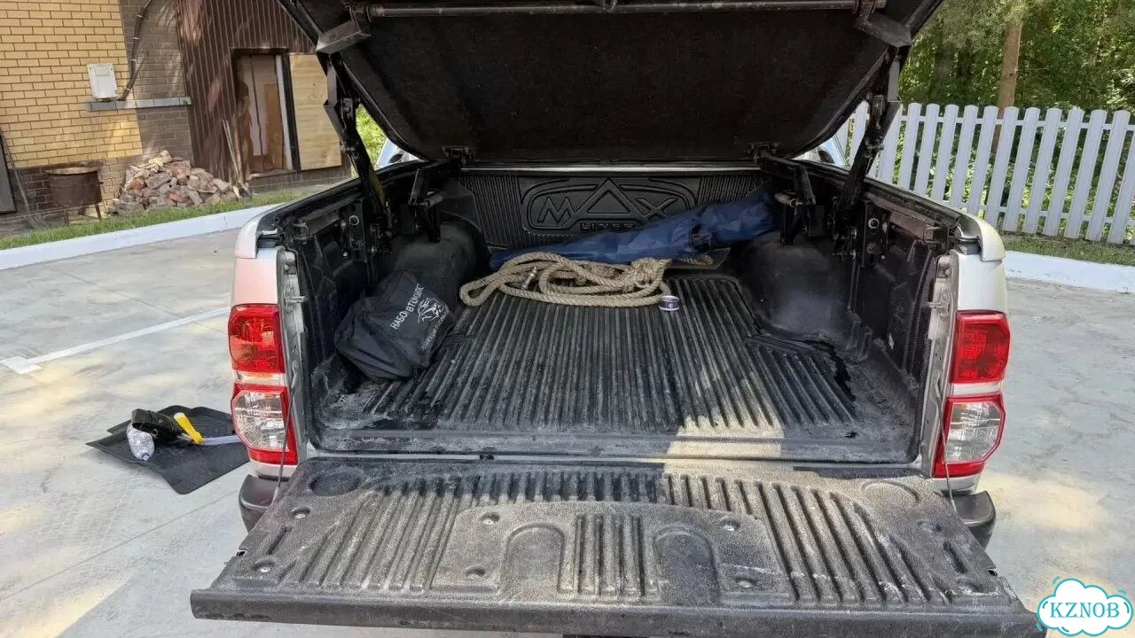 Toyota Hilux 2.5 MT, 2014, 338 000 км фото 19