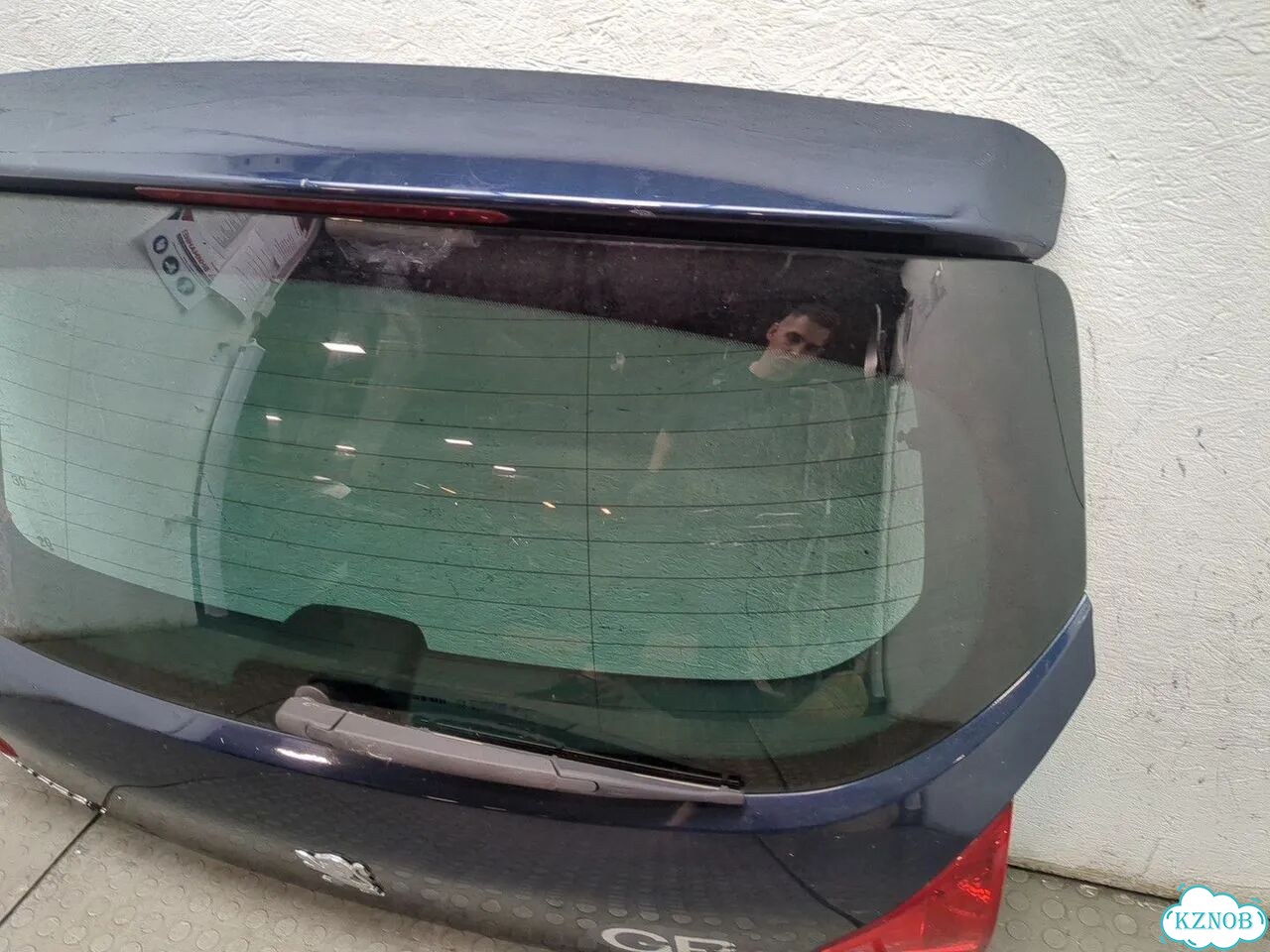 Крышка багажника Peugeot 3008 фото 4