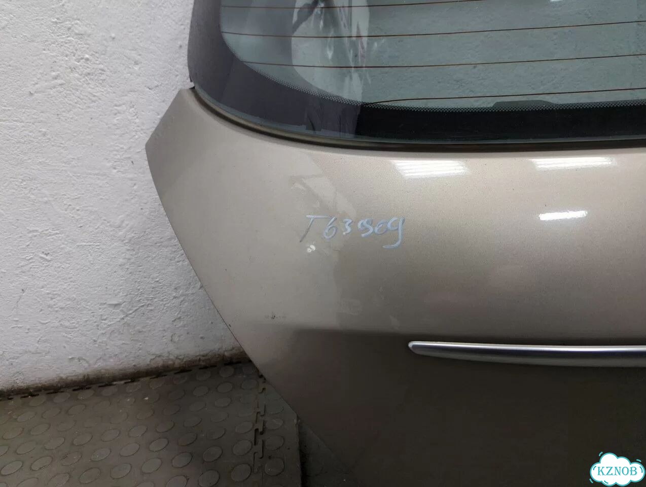 Крышка багажника Peugeot 308 фото 5