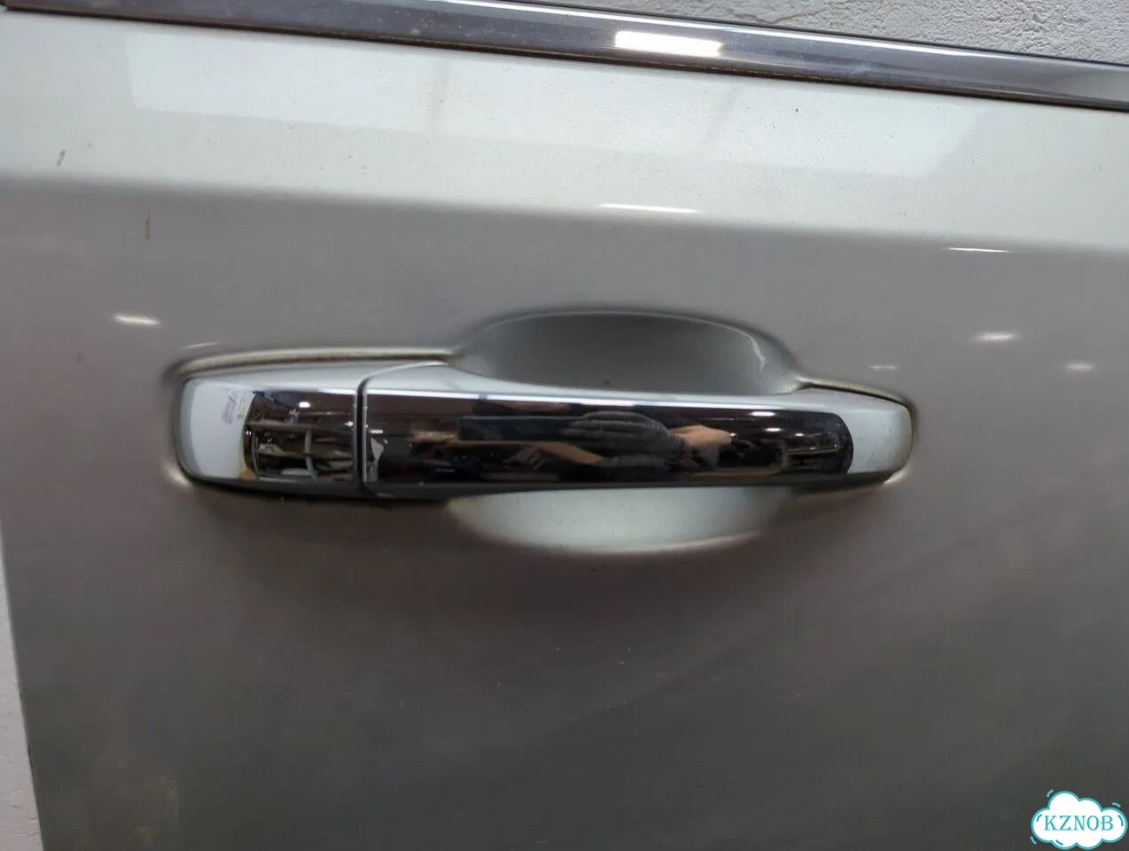 Дверь боковая правая передняя Chrysler Voyager фото 3