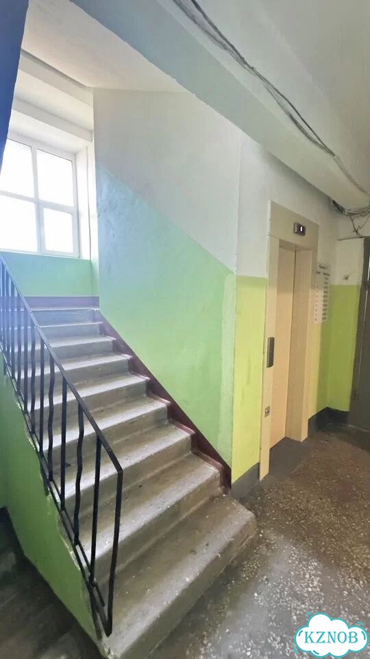 2-к. квартира, 50 м², 1/10 эт. фото 1