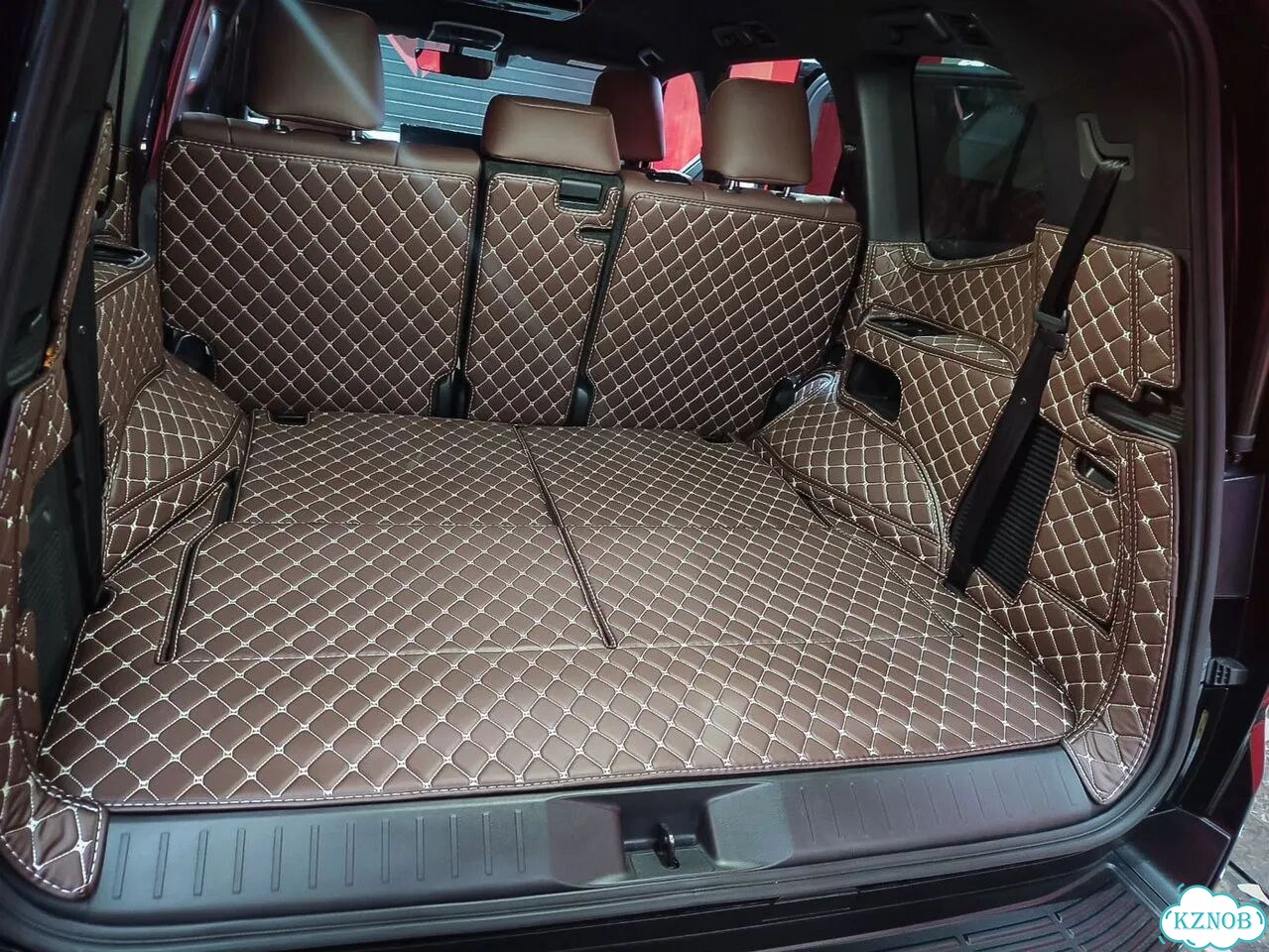 3D коврики в багажник Toyota Land Cruiser 300 фото 2