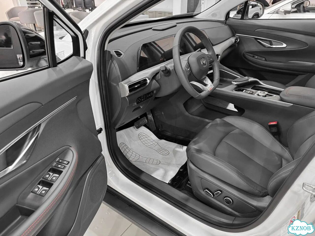 Changan UNI-T 1.5 AMT, 2024 Новый фото 9
