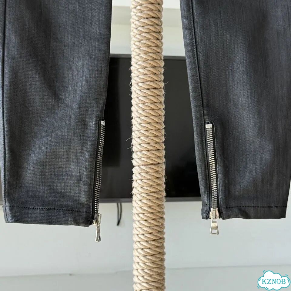 Штаны Balmain Waxed Biker Ragged оригинал фото 4
