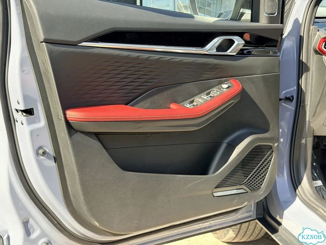 Geely Coolray 1.5 AMT, 2026 Новый фото 9