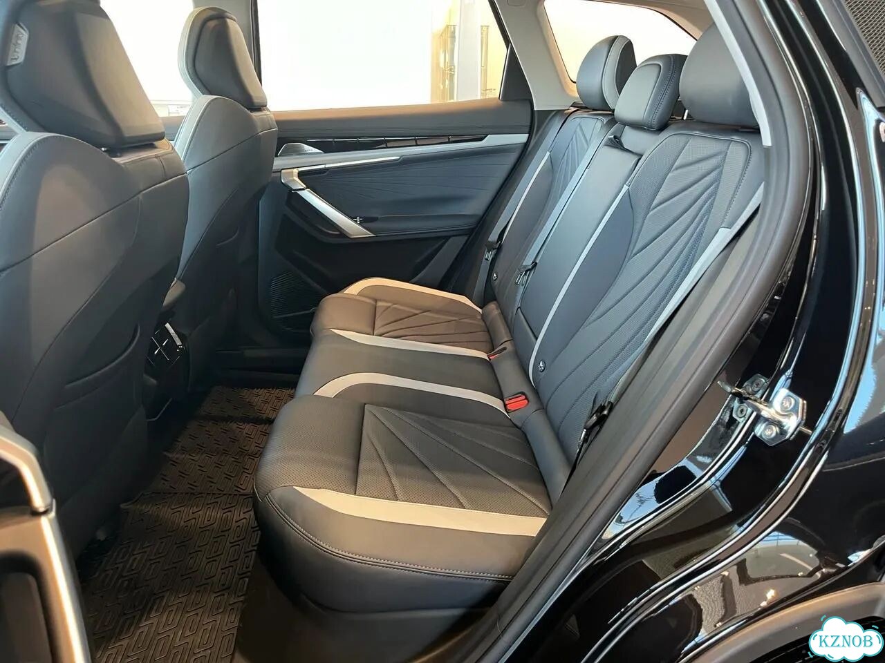 Geely Atlas 2.0 AMT, 2024 Новый фото 7