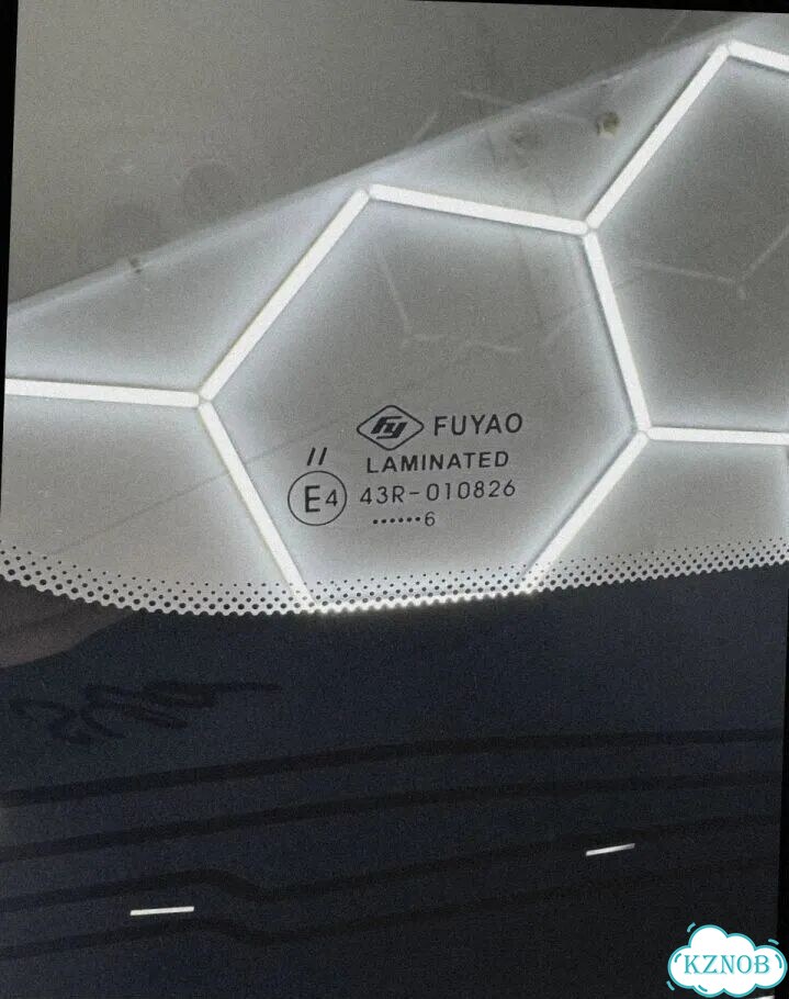 Стекло лобовое на все авто. Установка фото 2