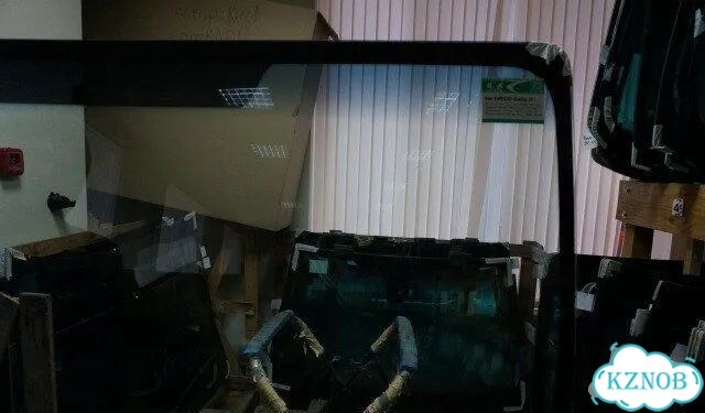 Стекло лобовое Iveco Daily 99(Ивеко Дейли) фото 1