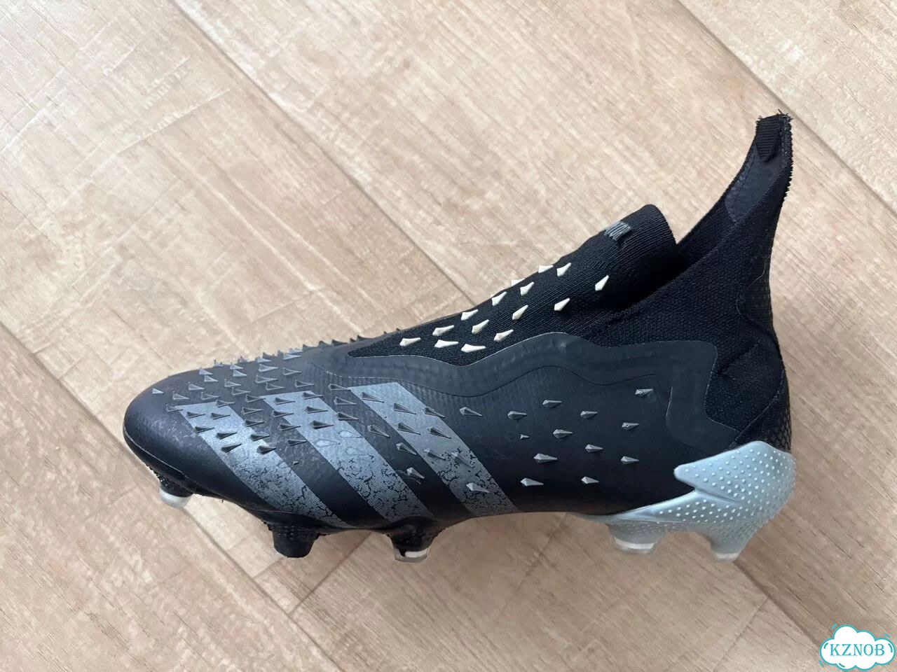 Футбольные бутсы adidas predator фото 2