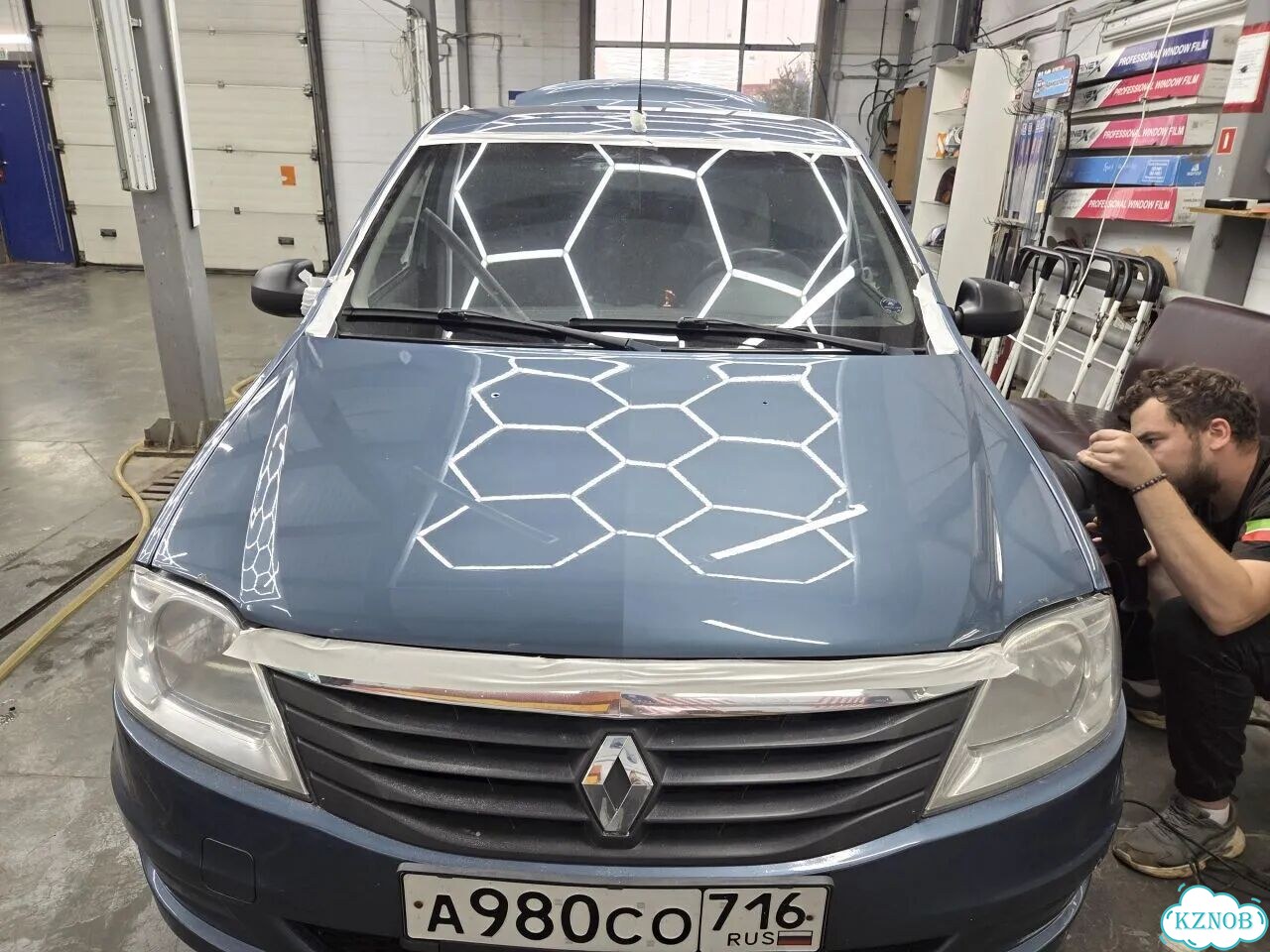 Лобовое стекло renault logan фото 1