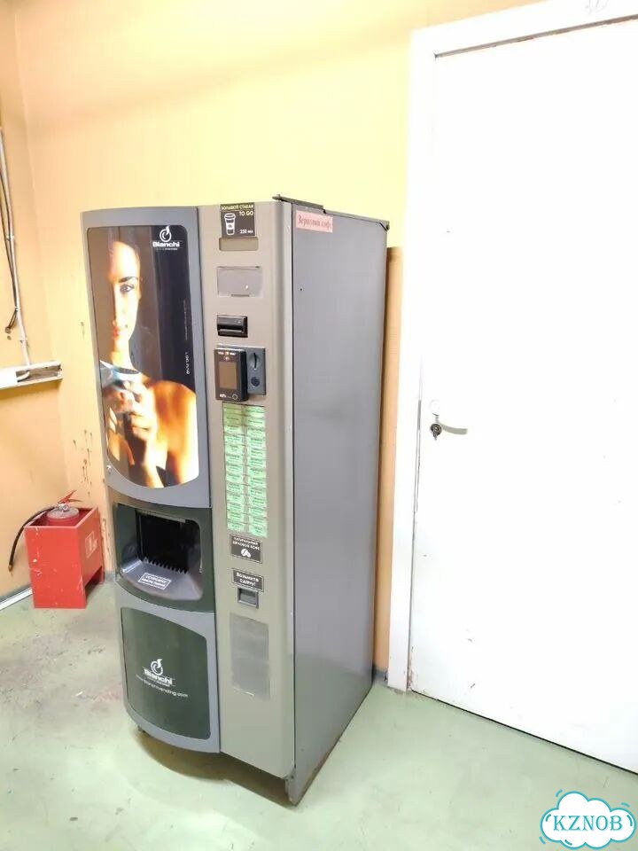 Кофейный автомат Bianchi 951 в наличии фото 4